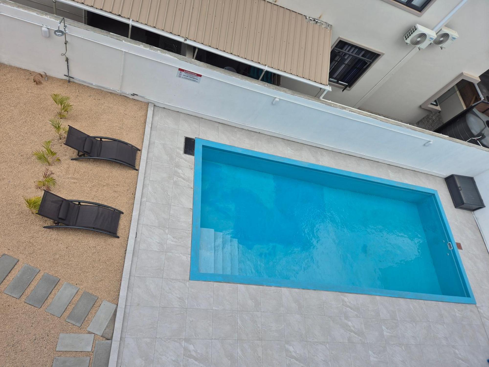 Skyview Apartment- Rooftop Penthouse With Sunset & Sea Views Flic en Flac Экстерьер фото